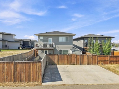 25 Victor Close, Sylvan Lake, AB 