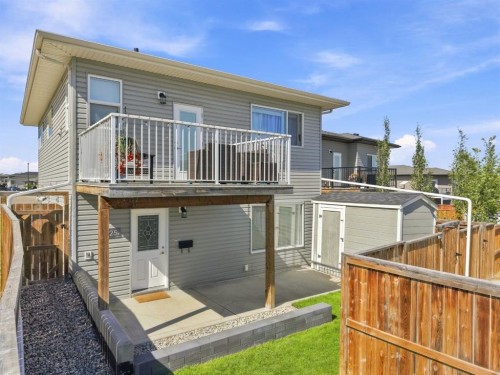 25 Victor Close, Sylvan Lake, AB 