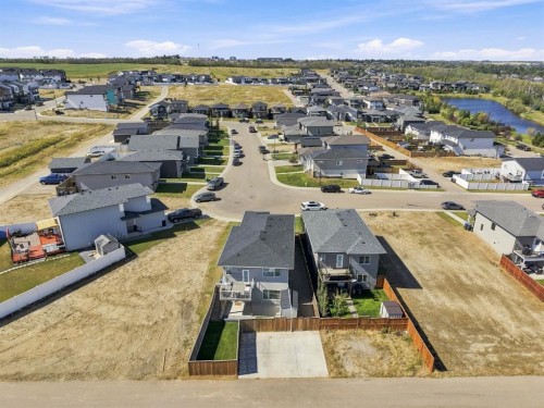 25 Victor Close, Sylvan Lake, AB 