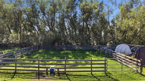37543 Range Road 270, Rural Red Deer County, AB 