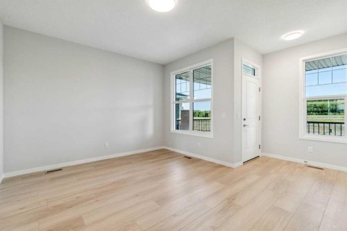 58 Creekview Avenue, Calgary, AB 