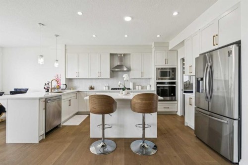 375 Corner Meadows Avenue Ne, Calgary, AB 