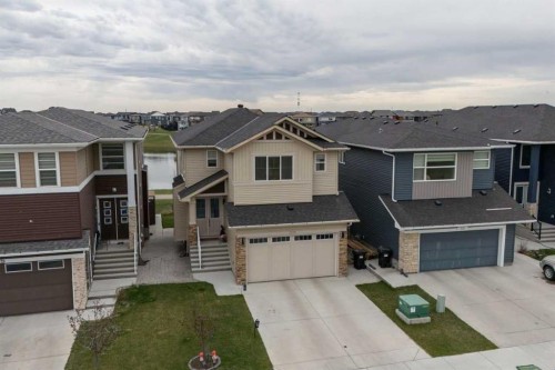 375 Corner Meadows Avenue Ne, Calgary, AB 
