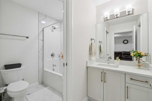 375 Corner Meadows Avenue Ne, Calgary, AB 