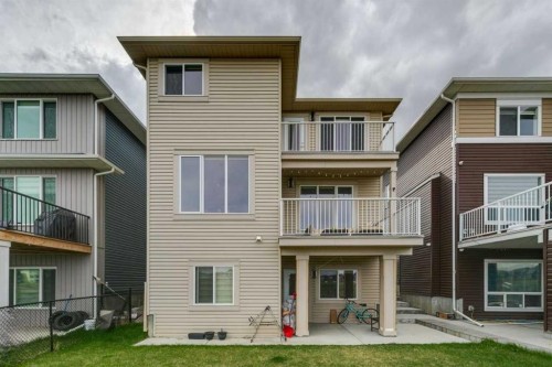 375 Corner Meadows Avenue Ne, Calgary, AB 
