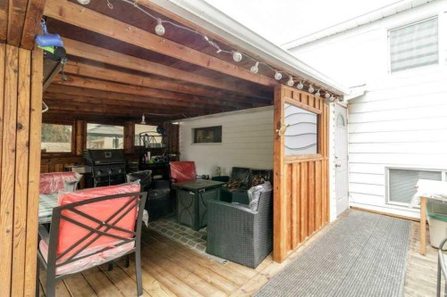 46 Meadowview Close, Sylvan Lake, AB 