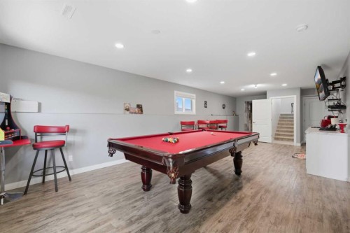 58 Village Crescent, Red Deer, AB 