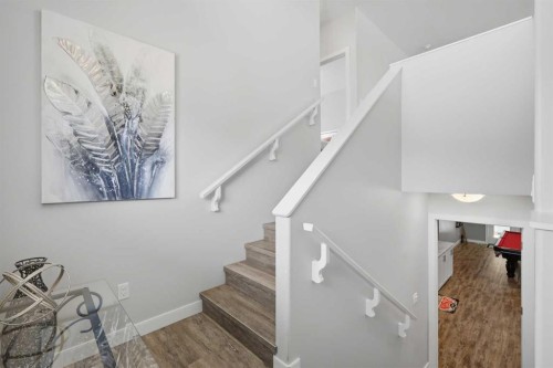 58 Village Crescent, Red Deer, AB 