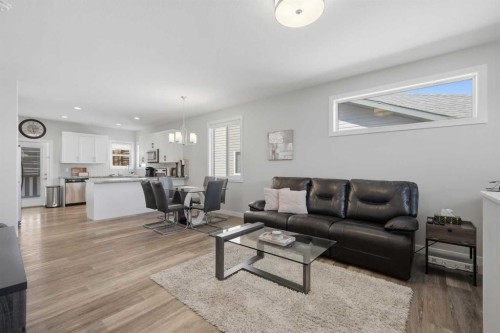58 Village Crescent, Red Deer, AB 