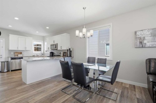 58 Village Crescent, Red Deer, AB 
