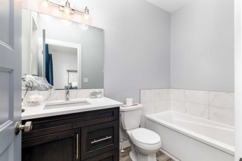 3541 44 Avenue, Red Deer, AB 
