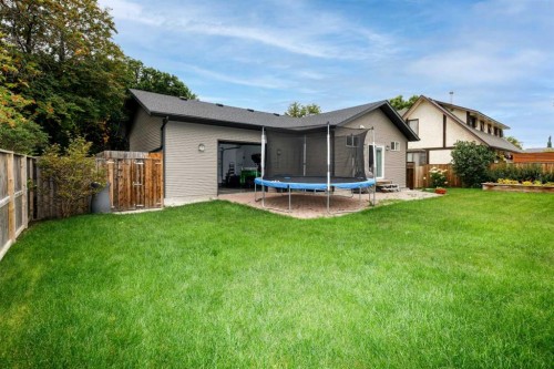 3541 44 Avenue, Red Deer, AB 