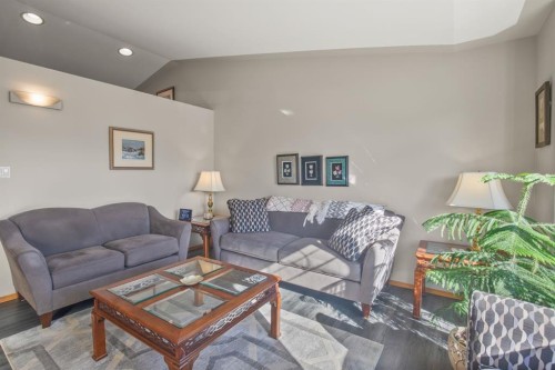 73 Darling Crescent, Red Deer, AB 