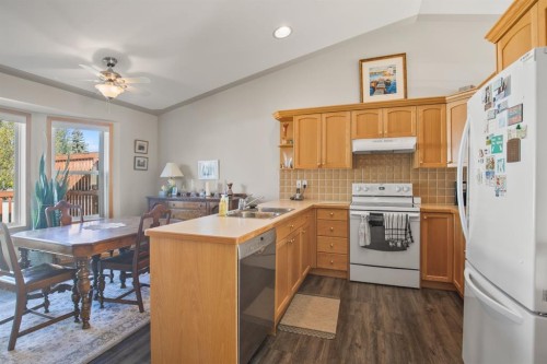 73 Darling Crescent, Red Deer, AB 