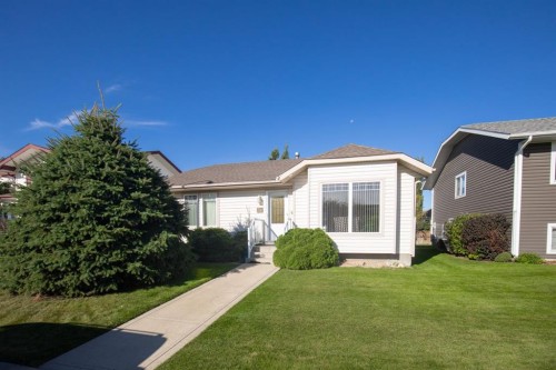 73 Darling Crescent, Red Deer, AB 