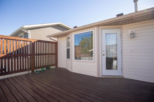 73 Darling Crescent, Red Deer, AB 