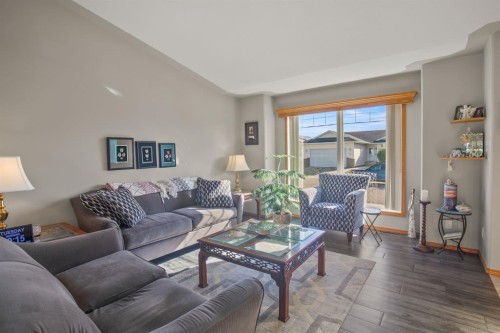 73 Darling Crescent, Red Deer, AB 