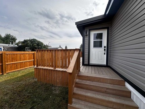 200-5344 76 Street, Red Deer, AB 