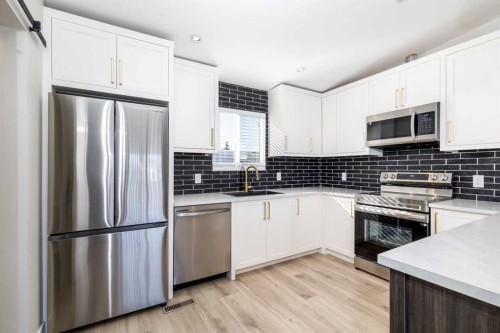 200-5344 76 Street, Red Deer, AB 