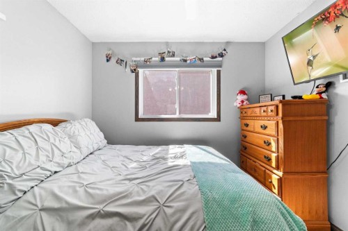 4908 56 Street West, Forestburg, AB 