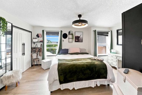 59 Wildrose Drive, Sylvan Lake, AB 