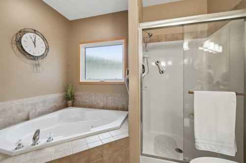 111 Adams Close, Red Deer, AB 
