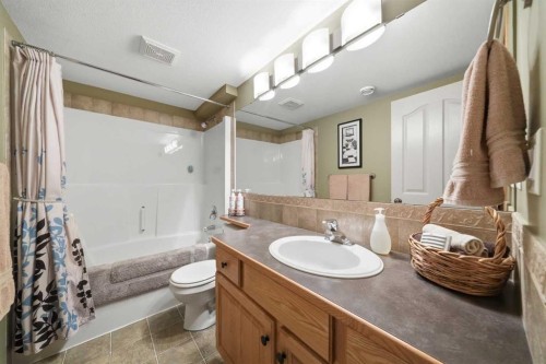 111 Adams Close, Red Deer, AB 