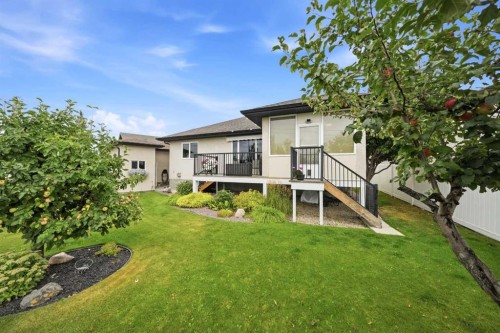 111 Adams Close, Red Deer, AB 