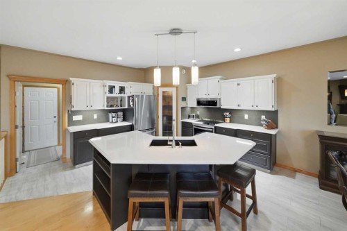111 Adams Close, Red Deer, AB 