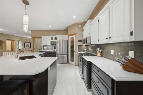 111 Adams Close, Red Deer, AB 