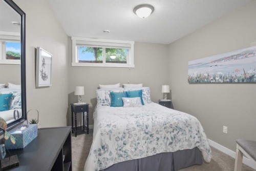 5697 45 Avenue, Lacombe, AB 