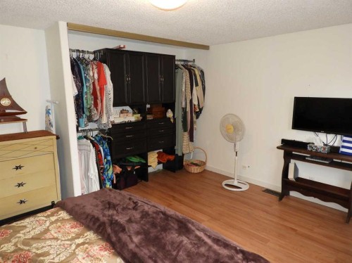 #7-5029 34, Red Deer, AB 