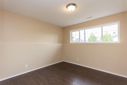 85 Ladwig Close, Red Deer, AB 
