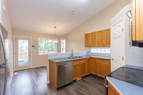 85 Ladwig Close, Red Deer, AB 