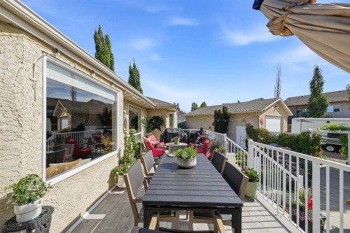 112 Ammeter Close, Red Deer, AB 