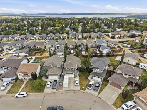 34 Bowman Circle, Sylvan Lake, AB 