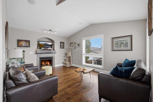 34 Bowman Circle, Sylvan Lake, AB 