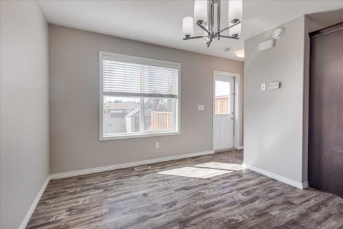 17 Hawthorn Place, Sylvan Lake, AB 