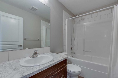 17 Hawthorn Place, Sylvan Lake, AB 