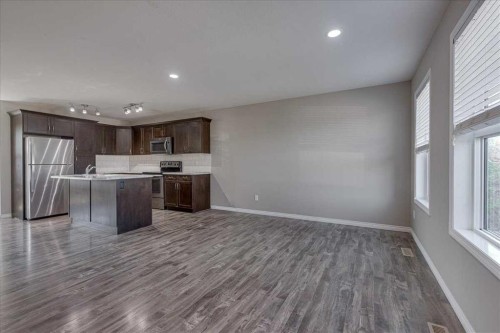 17 Hawthorn Place, Sylvan Lake, AB 
