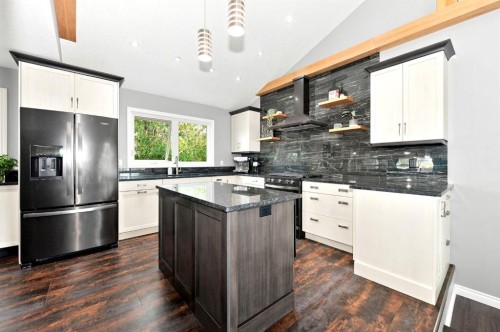 6802 42A Avenue, Camrose, AB 