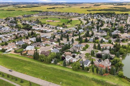 6802 42A Avenue, Camrose, AB 