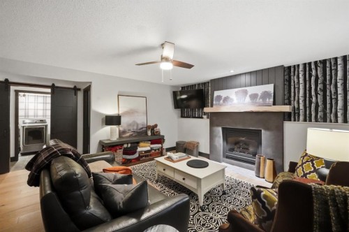 180 Dixon Crescent, Red Deer, AB 
