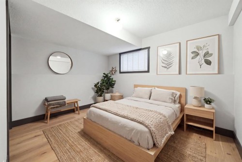 180 Dixon Crescent, Red Deer, AB 