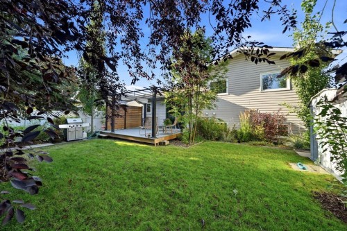 180 Dixon Crescent, Red Deer, AB 
