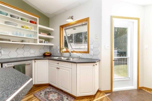 109 Doran Crescent, Red Deer, AB 
