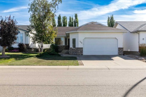 109 Doran Crescent, Red Deer, AB 