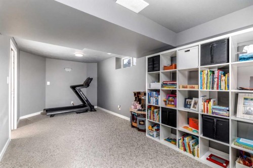 109 Doran Crescent, Red Deer, AB 