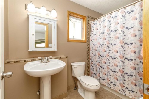 109 Doran Crescent, Red Deer, AB 