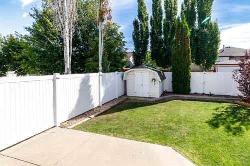109 Doran Crescent, Red Deer, AB 